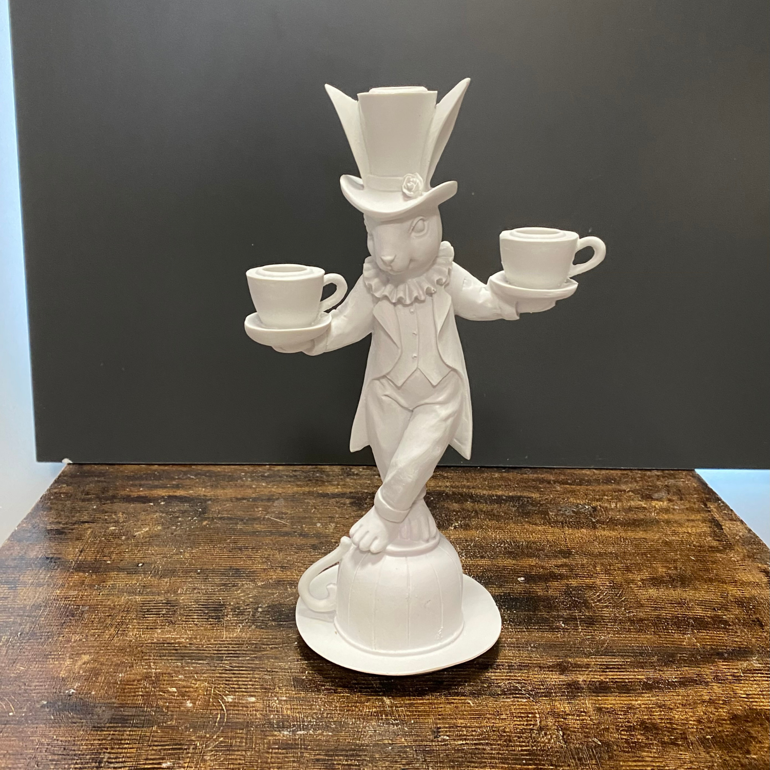 Fincanlı Tavşan Şamdan