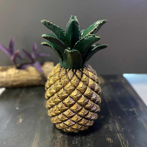 Dekoratif Büyük Dikenli Ananas Biblo