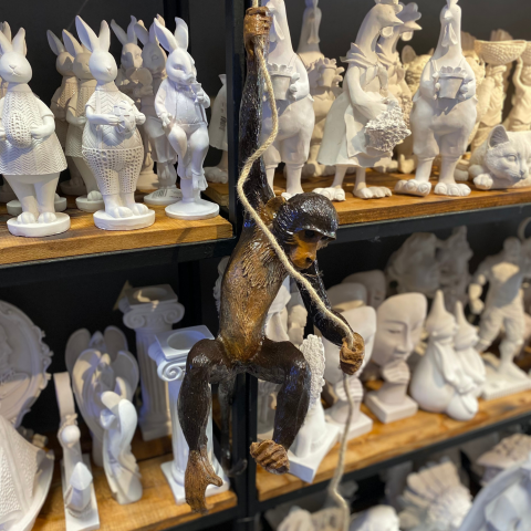 Sallanan Maymun Dekoratif Ürün