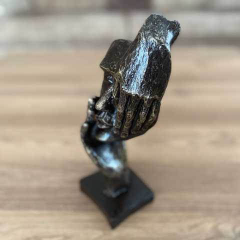 Eli Yanak ve Gözünde Hediyelik Tekli Polyester Mask