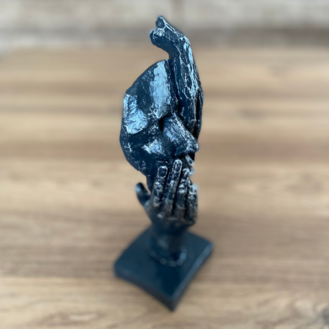 Eli Yanak ve Gözünde Hediyelik Tekli Polyester Mask