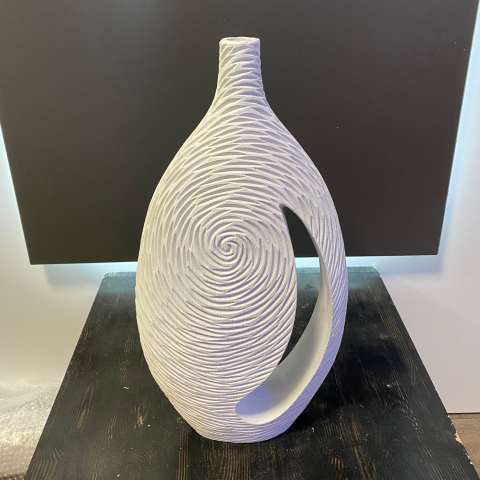 Desenli Uzun Testi Vazo