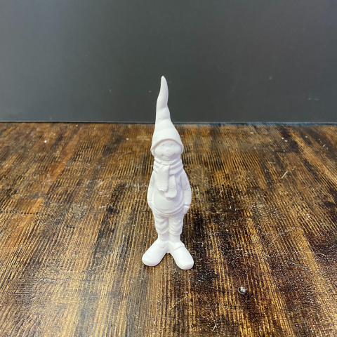 Uzun Şapkalı Erkek Çocuk