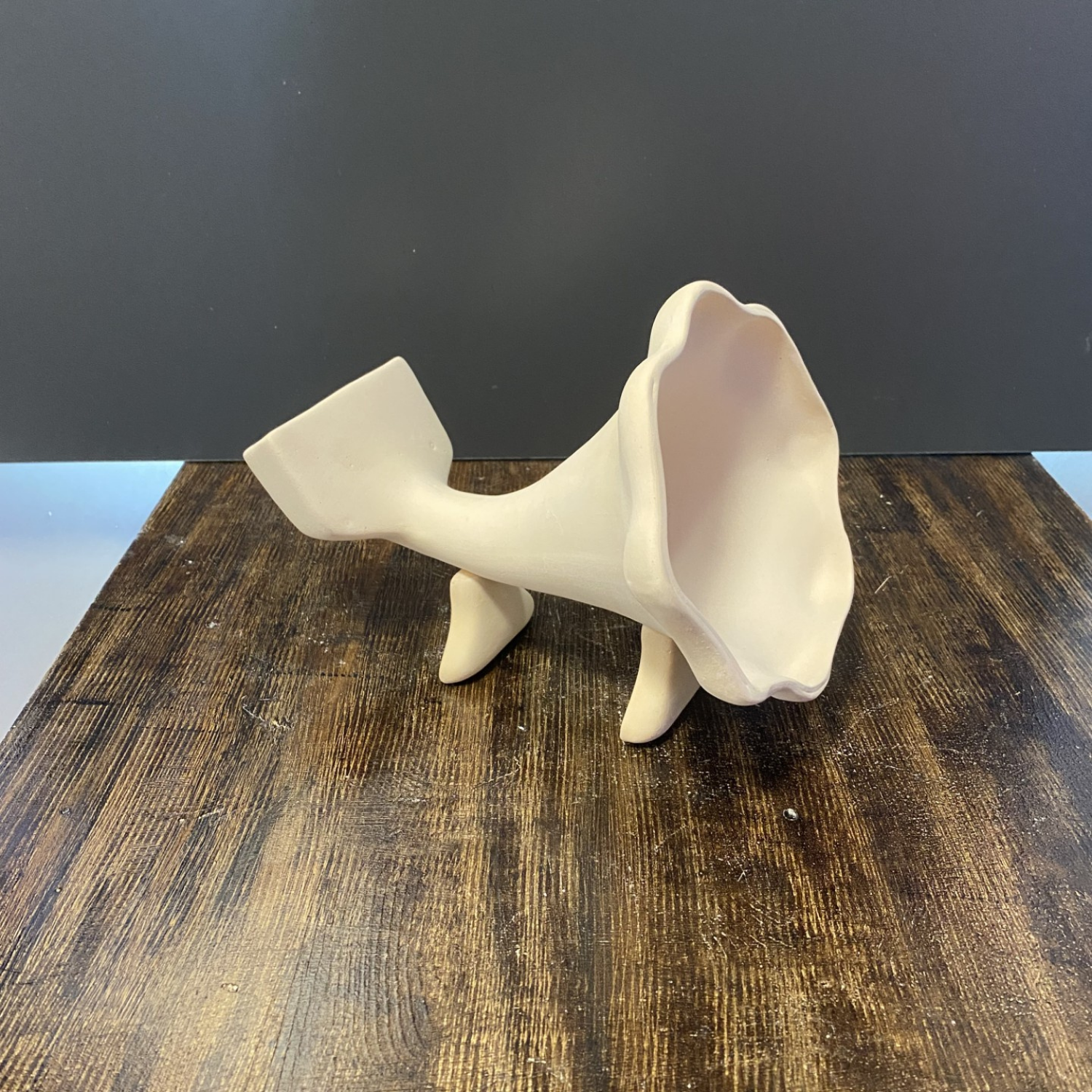 Seramik Telefon Tutucu Küçük Gramofon