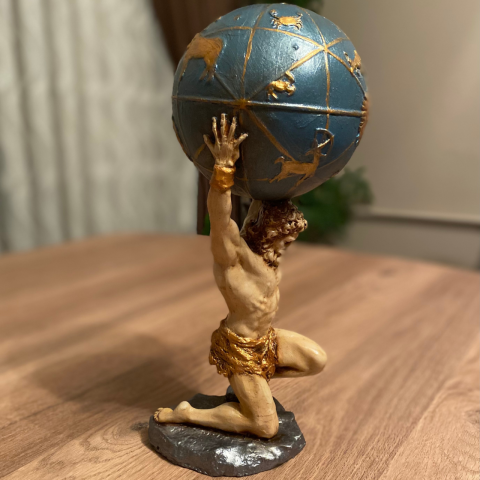 Dünya Taşıyan Atlas Biblo
