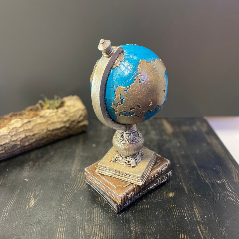 Çift Kitap Üzeri Dünya Küre Biblo