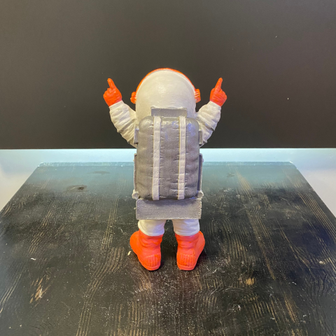 Elleri Havada Fosforlu Astronot