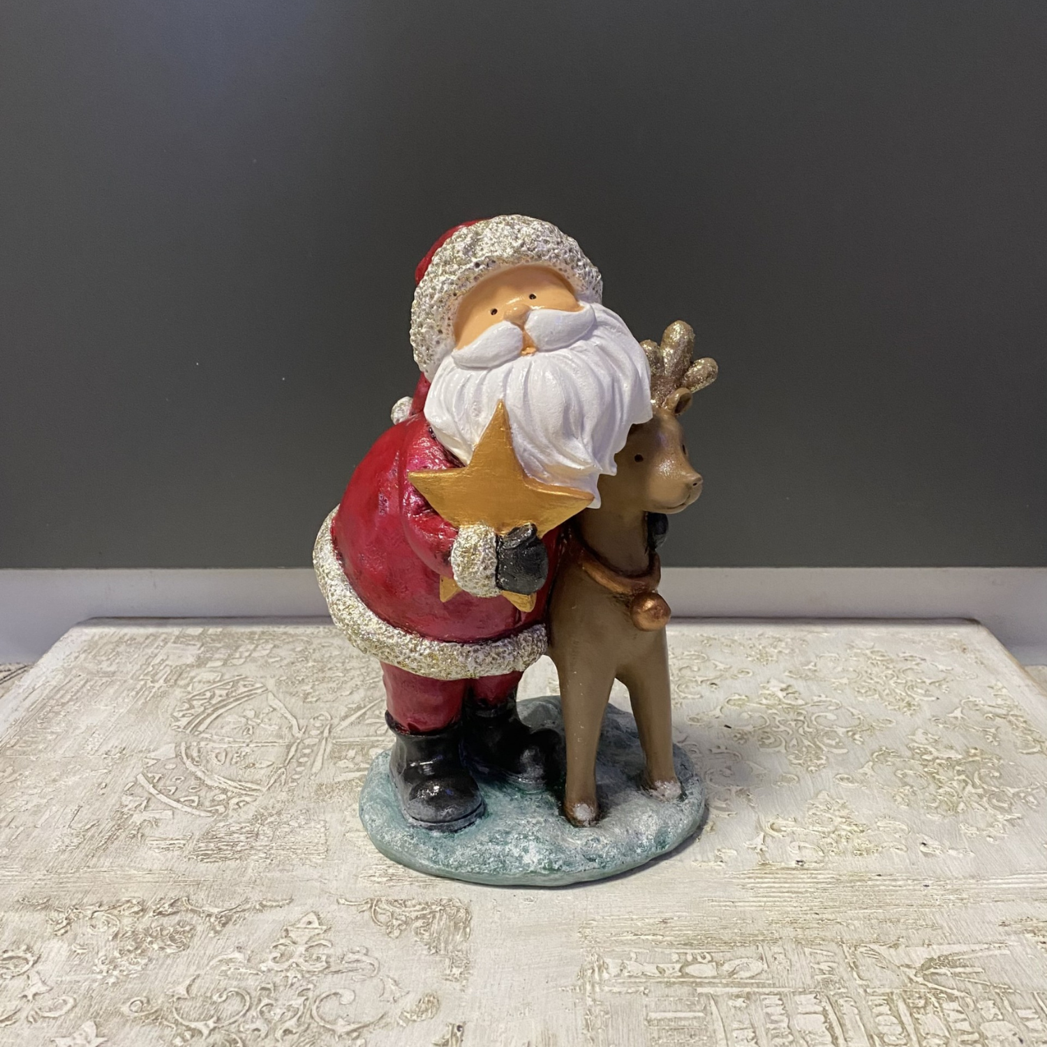 Noel Baba ve Geyik