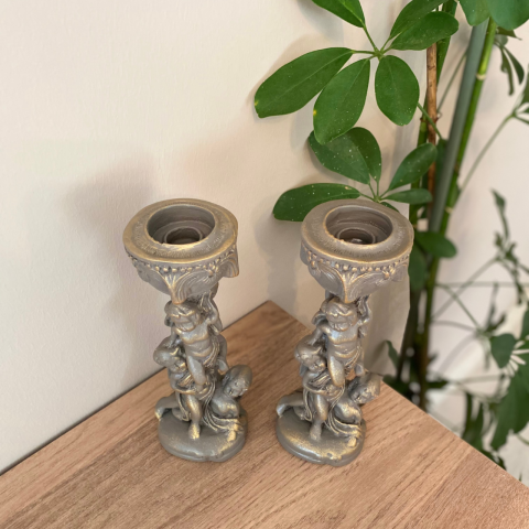 Melek Figürlü İkili Şamdan Mumluk