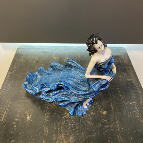 Kadın Şaraplık Şişe Tutucu