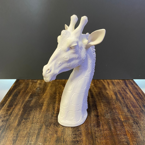 Küçük Zürafa Büst