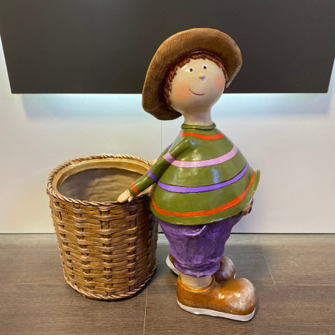 Arkası Sepetli Çiftçi Çocuk ve Yanı Sepetli Çiftçi Kız