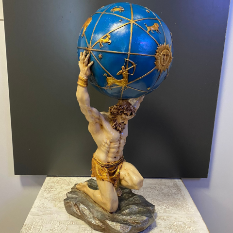 Dünya Taşıyan Atlas Büyük Biblo