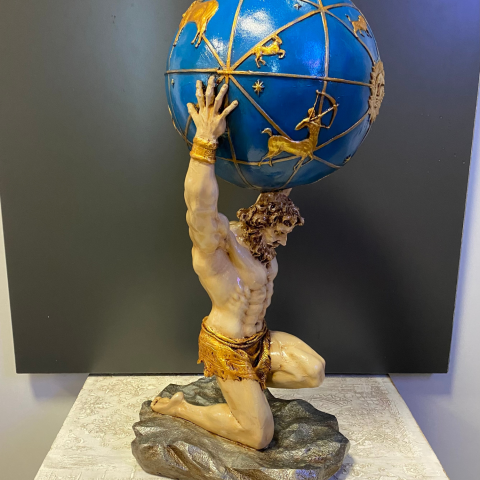 Dünya Taşıyan Atlas Büyük Biblo