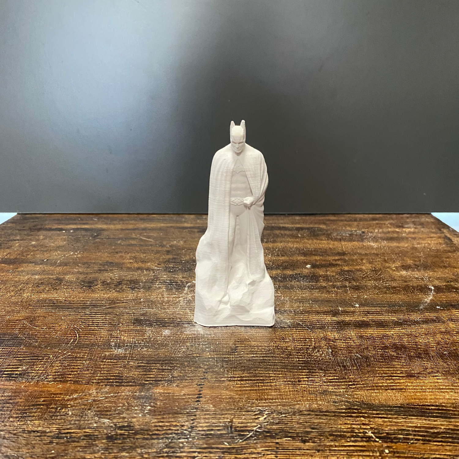 Batman Ayakta Ham Polyester Obje