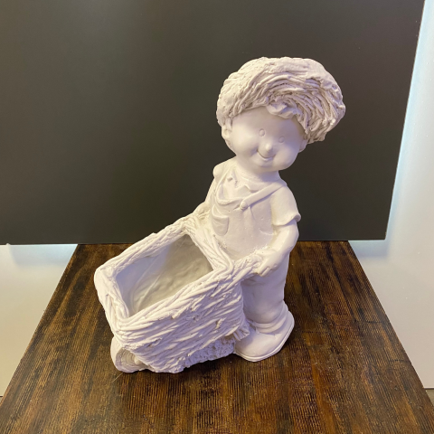 Sepet Araba Taşıyan Erkek Bahçe Dekoru