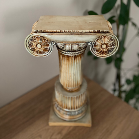 Dekoratif Tasarım Antik Sütun