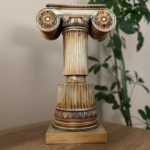 Dekoratif Tasarım Antik Sütun