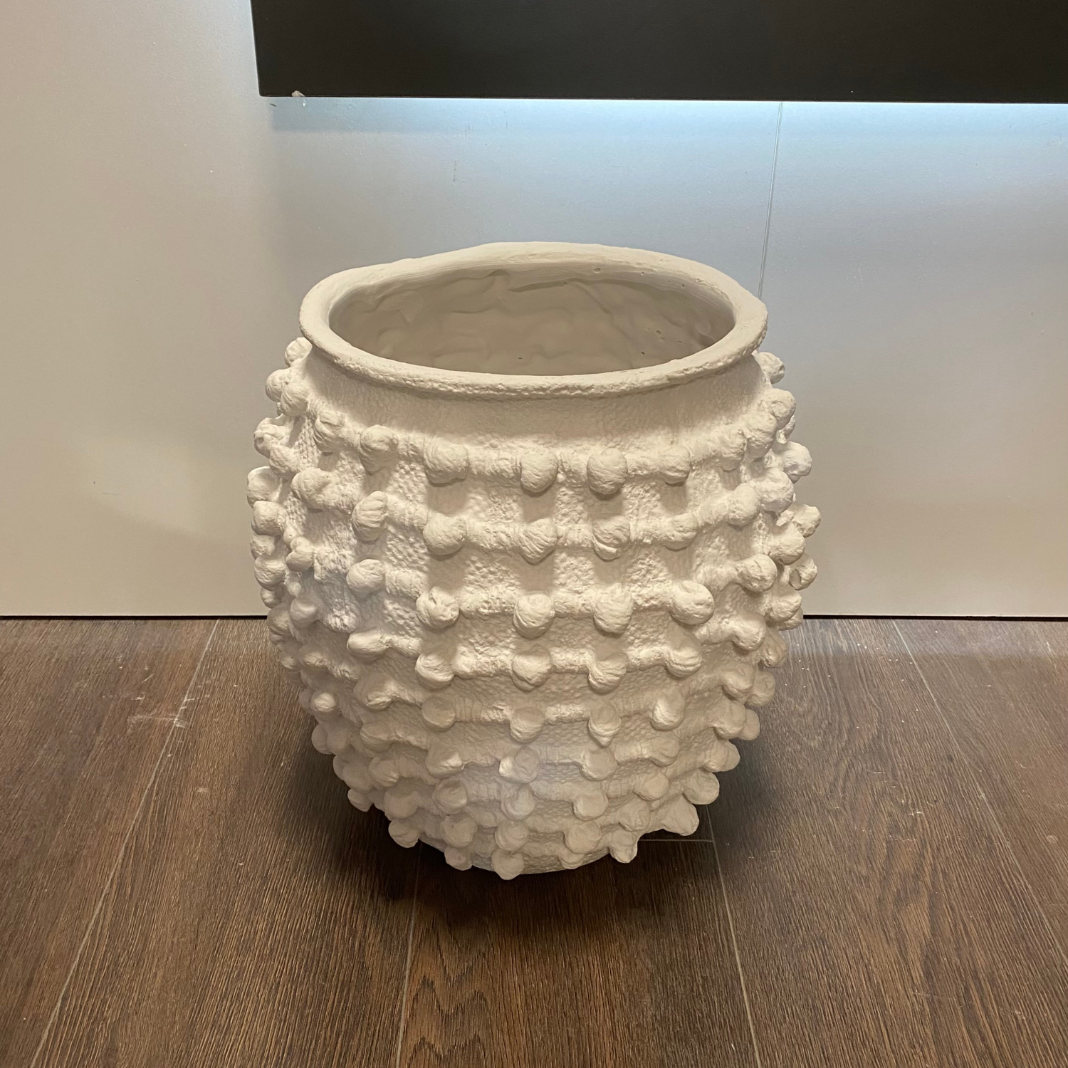 Büyük Noktalı Saksı