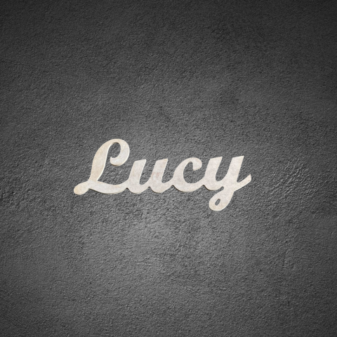 Lucy Ahşap Yazı