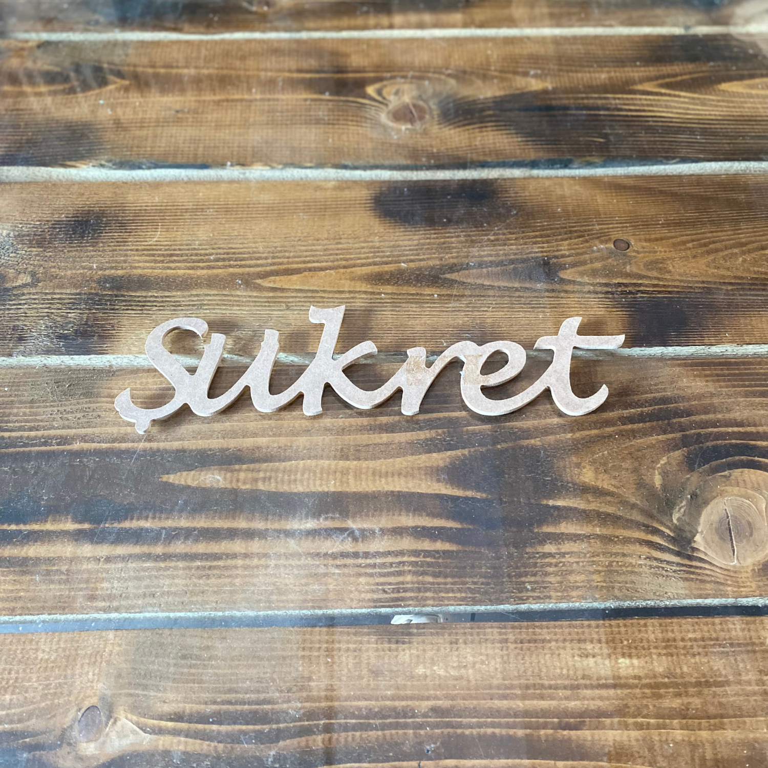 Şükret Ahşap Yazı
