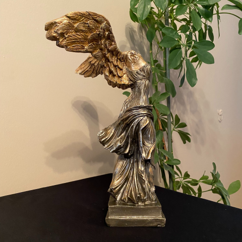 Zafer Tanrıçası Nike Heykel Biblo