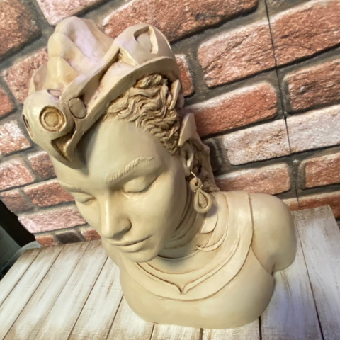 Su Perisi Dryope Büst Heykel