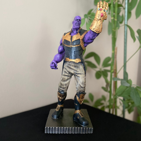 Marvel Karakteri Thanos Heykel Biblo