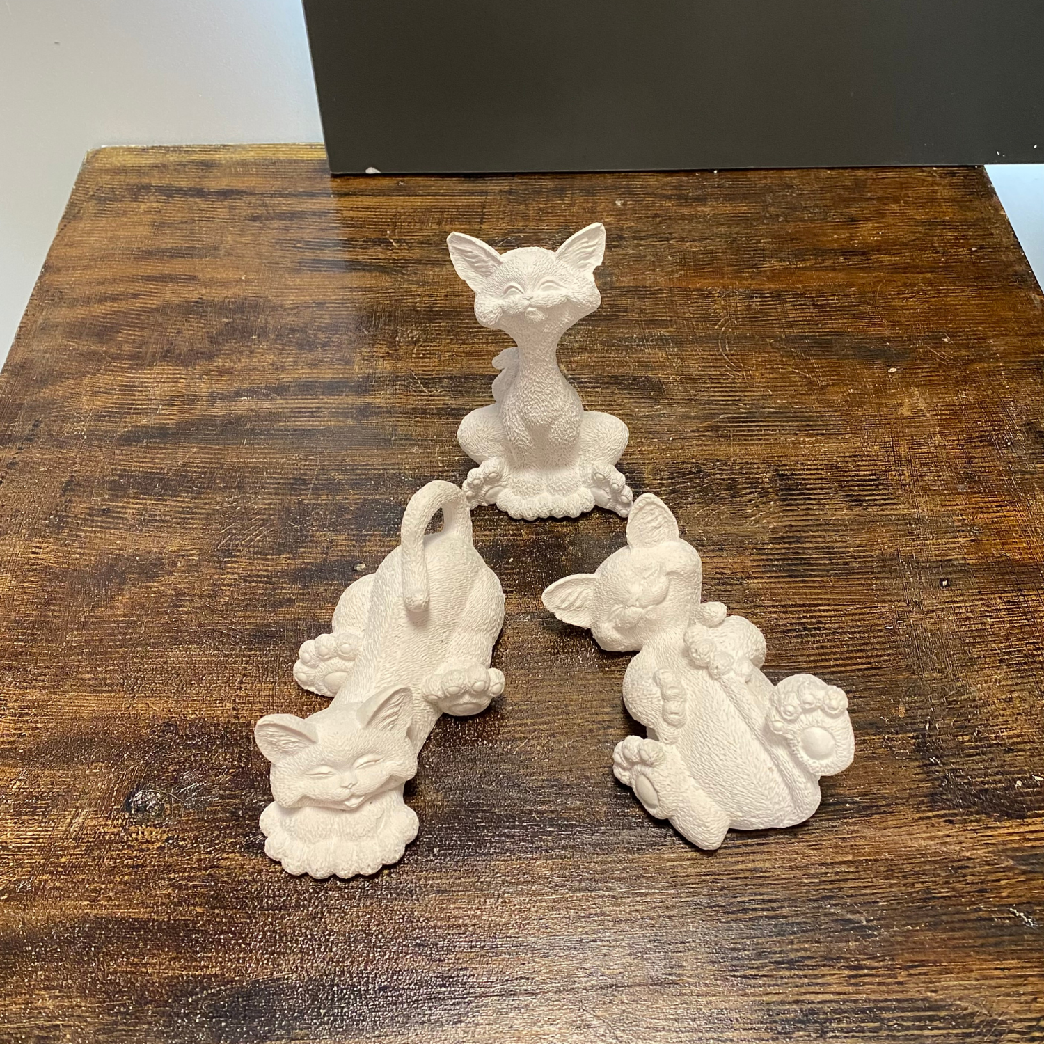 3'lü Şirin Kediler