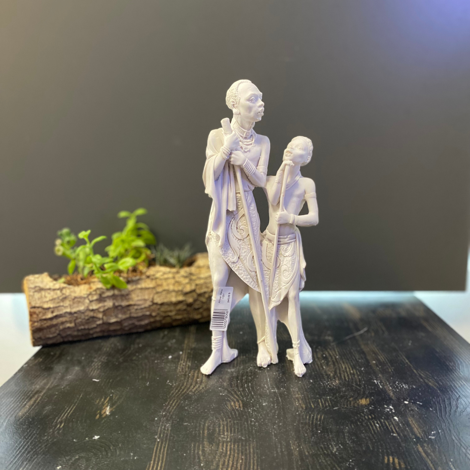 Afrikalı Baba ve Çocuk Biblo