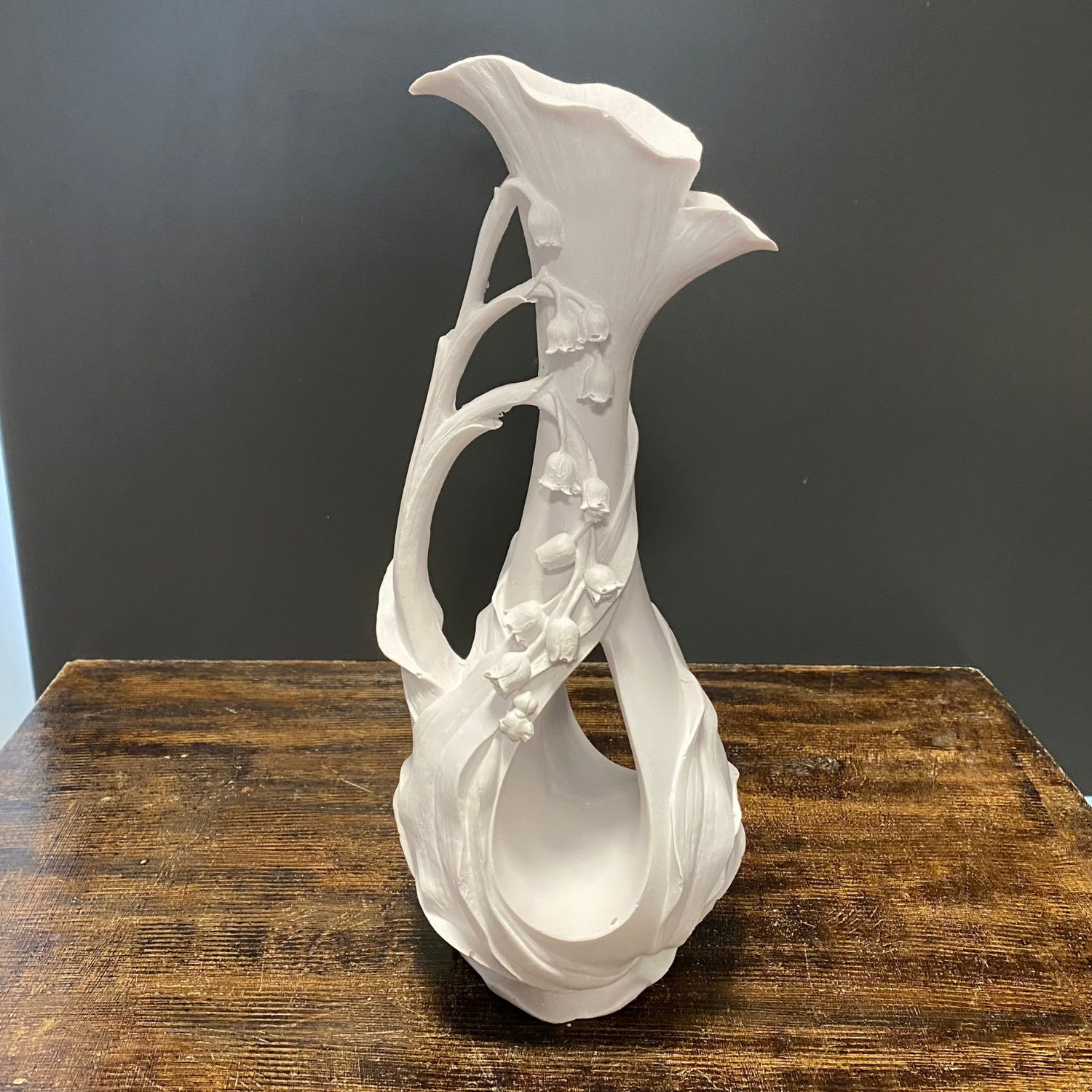 Gül Dekorlu Delikli Vazo