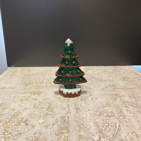 Dokulu Yılbaşı Çam Ağacı