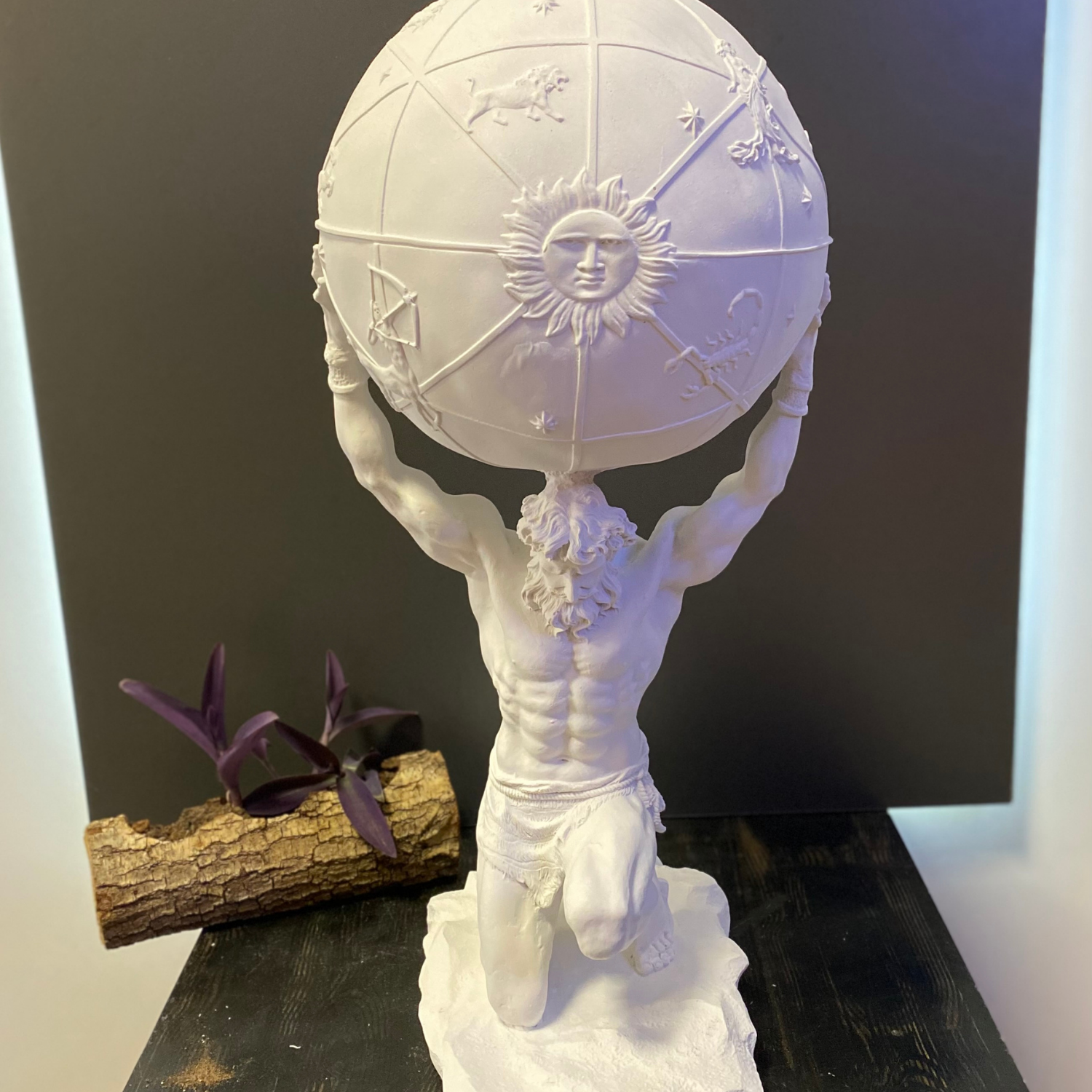 Dünyayı Taşıyan Atlas Büyük