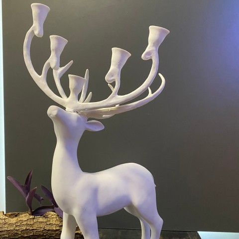 5 Mumluklu Geyik Şamdan