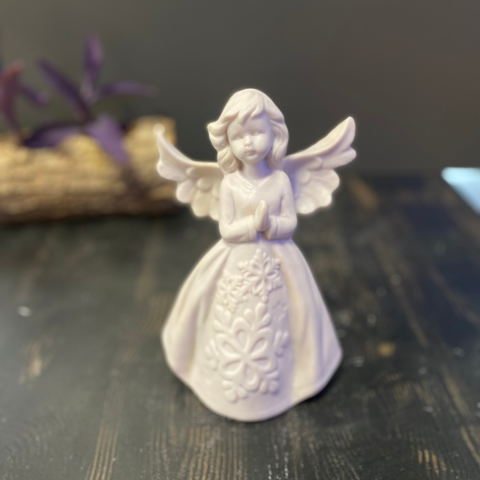 Kartanesi Detaylı Melek